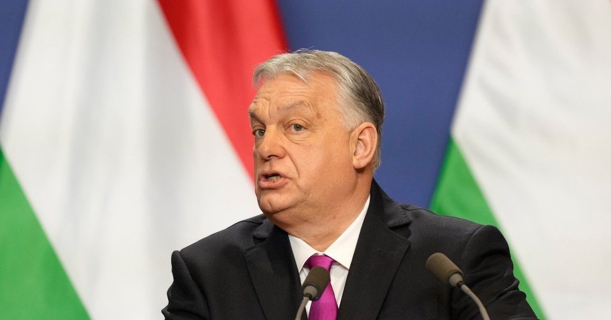 Карма в действии: Венгрии прилетело за агрессию Орбана