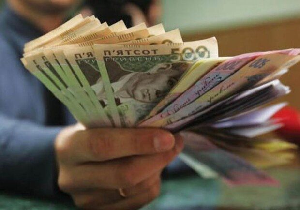 Лица с инвалидностью I, II и III групп получат 2 000 грн: условия