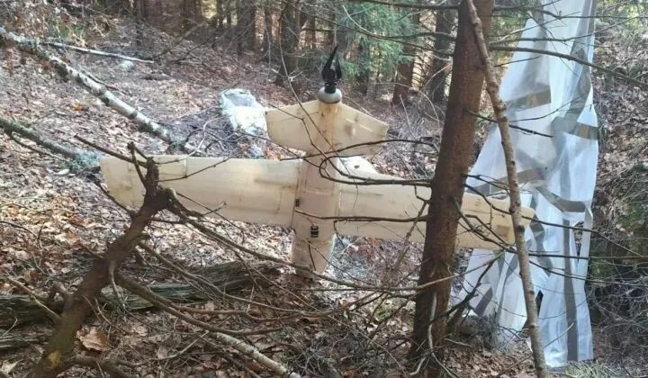 Над Харьковом заметили дрон с парашютом: военный объяснил что это