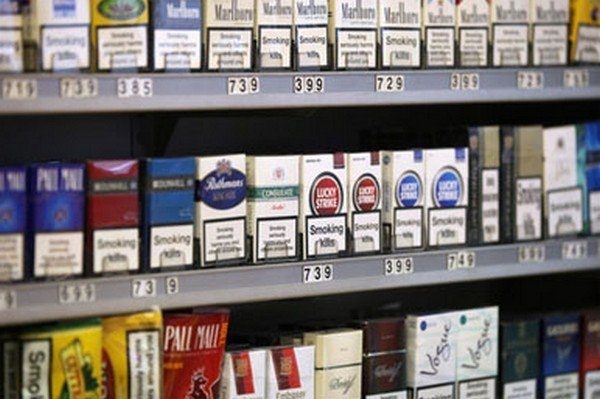 Сигареты резко подорожают с 1 апреля: сколько будет стоить пачка