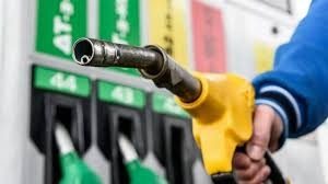 Українцям повертатимуть гроші за заправку авто, але є обмеження