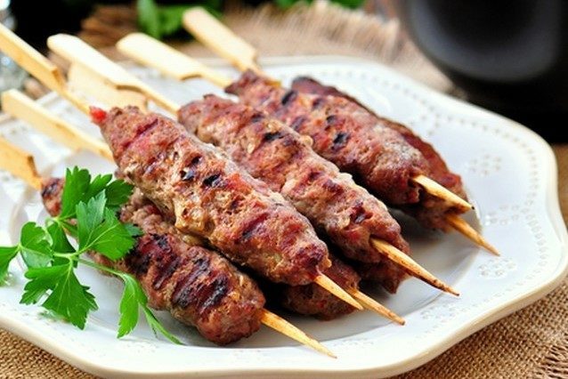 Люля-кебаб из индейки: как готовить в мультипечке