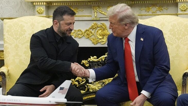 Зеленский креативно отреагировал на критику Трампом Украины