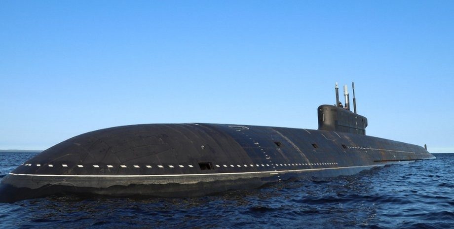 НАТО “полює” за російськими підводними човнами в Арктиці