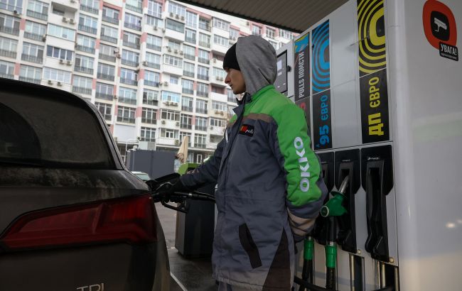 Стрибок цін на пальне: що відбувається на українських АЗС