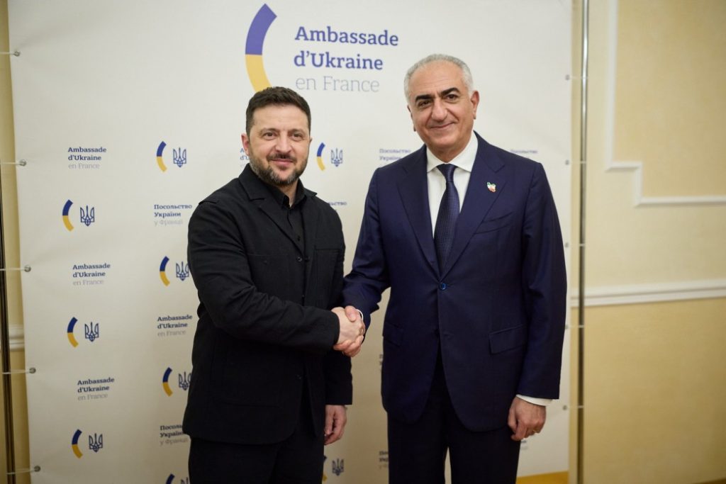 Спадковий принц Ірану попросив особистої зустрічі із Зеленським 3 Спадковий принц Ірану попросив особистої зустрічі із Зеленським
