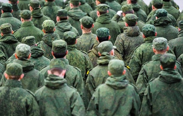 Студентів із Росії та ТОТ України вирішили кинути в топку війни