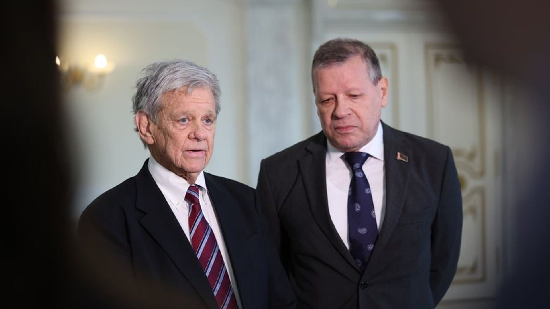 Чому насправді США зняли санкції з Білорусі