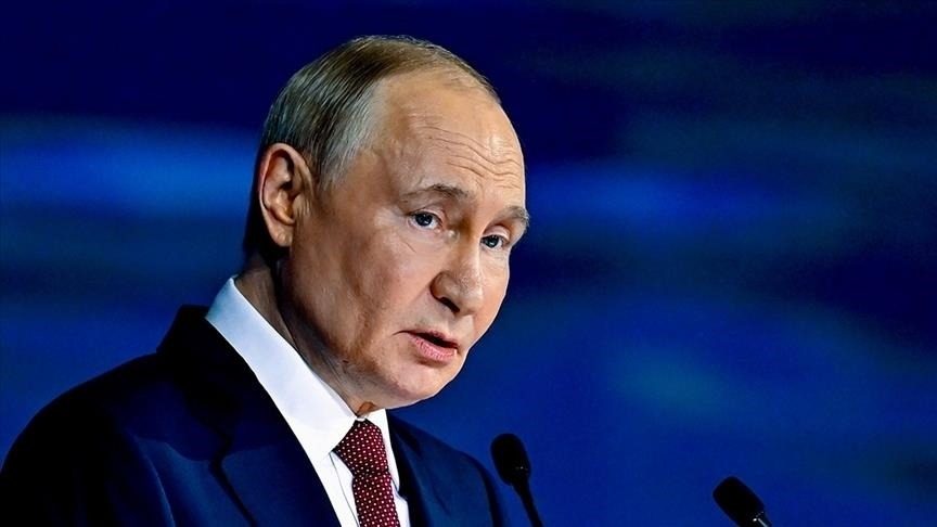 Путіну складно утримувати підтримку війни: у хід пішли нові “страшилки”