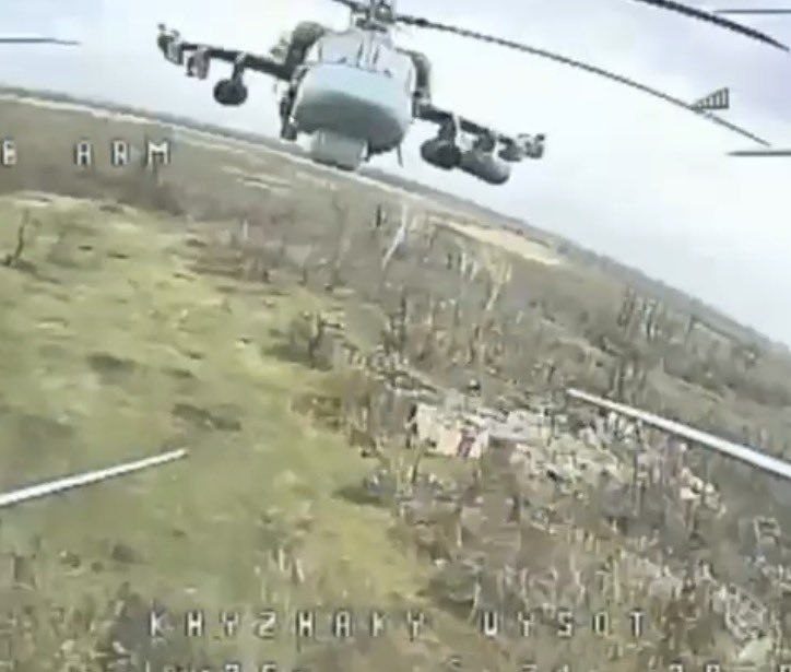 На Донеччині “Птахи Мадяра” FPV-дроном збили російський вертоліт Ка-52 (фото, відео)