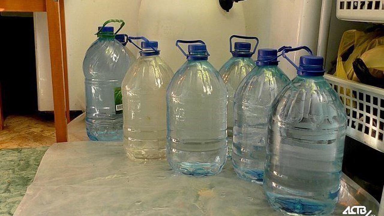Украинцев призвали сделать трехдневный запас воды