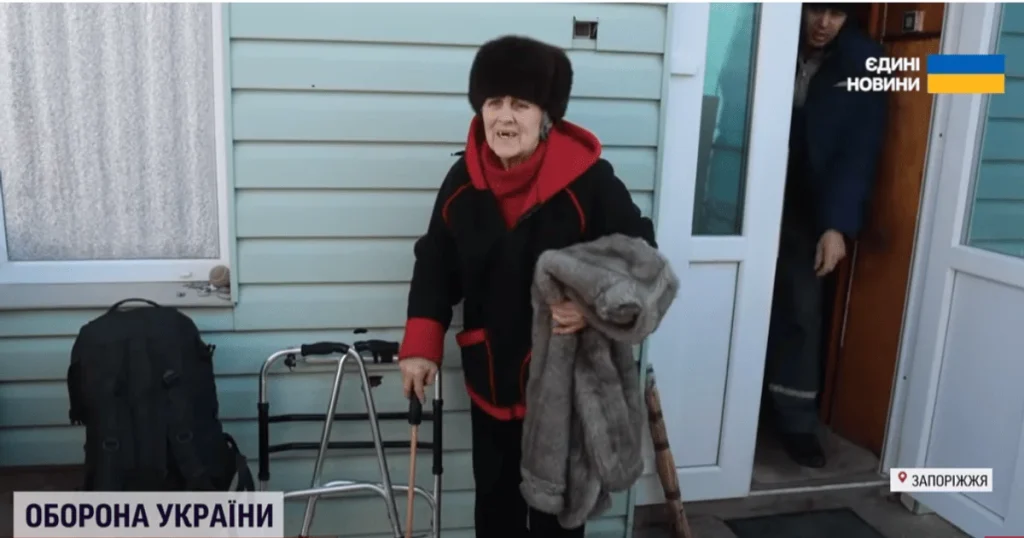 В Запорожье внуки бросили бабушку под обстрелами КАБов 3 В Запорожье внуки бросили бабушку под обстрелами КАБов