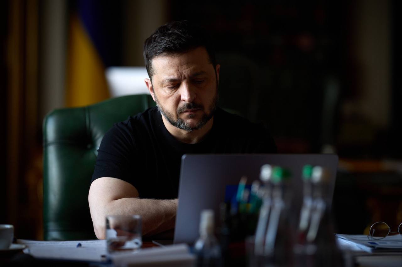 Що відомо про дідуся Зеленського та де він похований (фото)