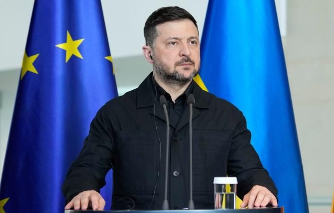 Зеленский резко ответил Мерцу на призывы к уступкам по территориям