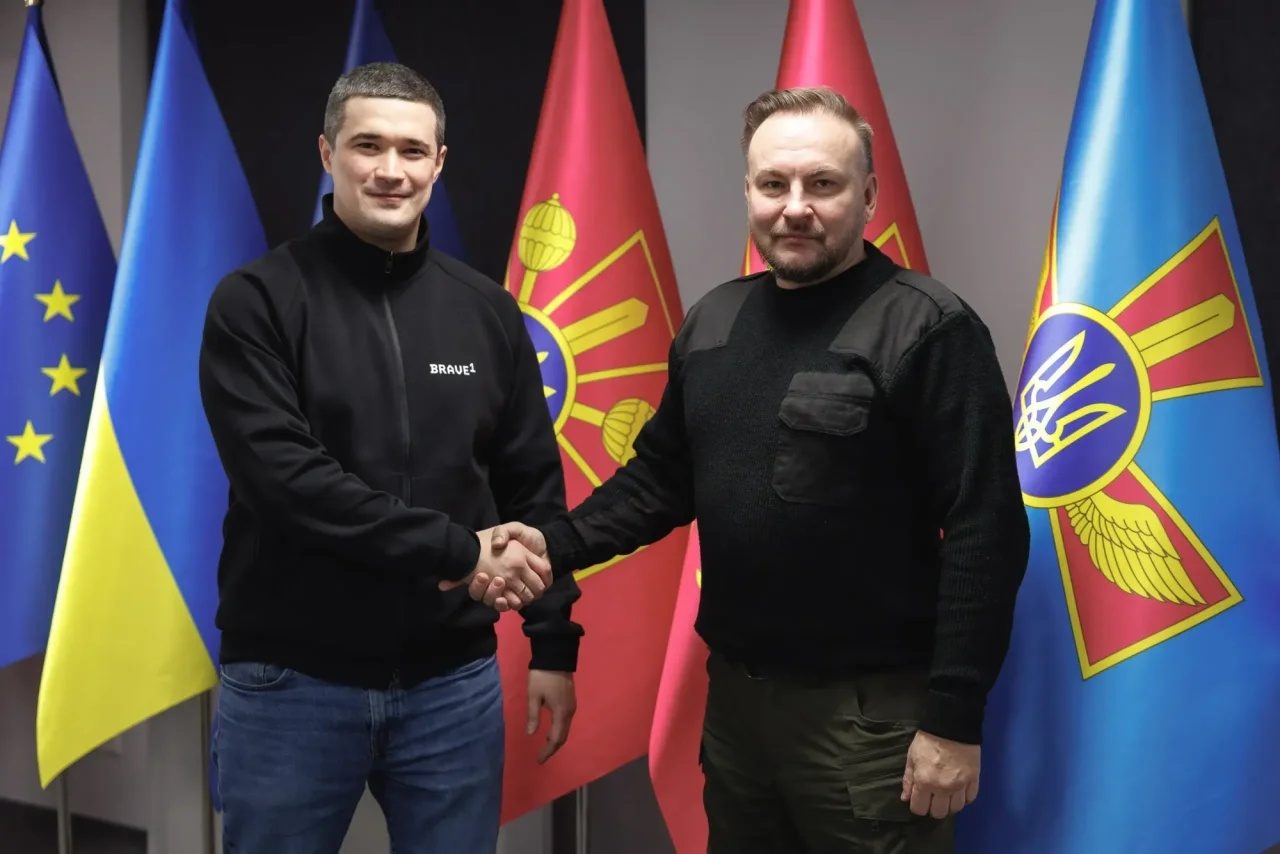 Спецоперація РФ: Флеш у лікарні після удару шахедами по його будинку ➤ Prozoro.net.ua