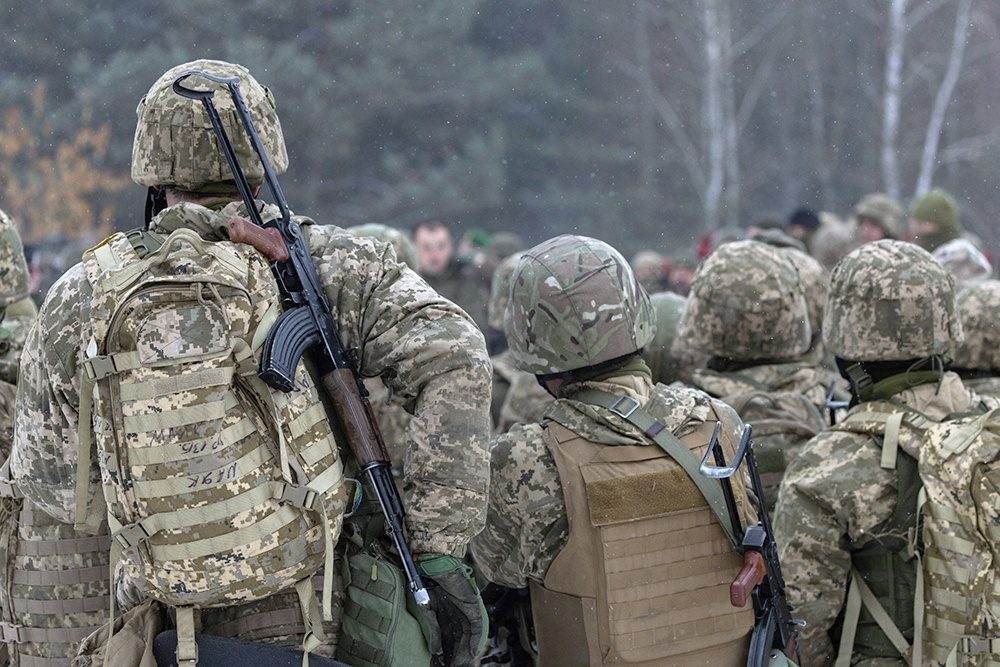 Перезапуск мобилизации: Минобороны может оставить без бронирования почти всех