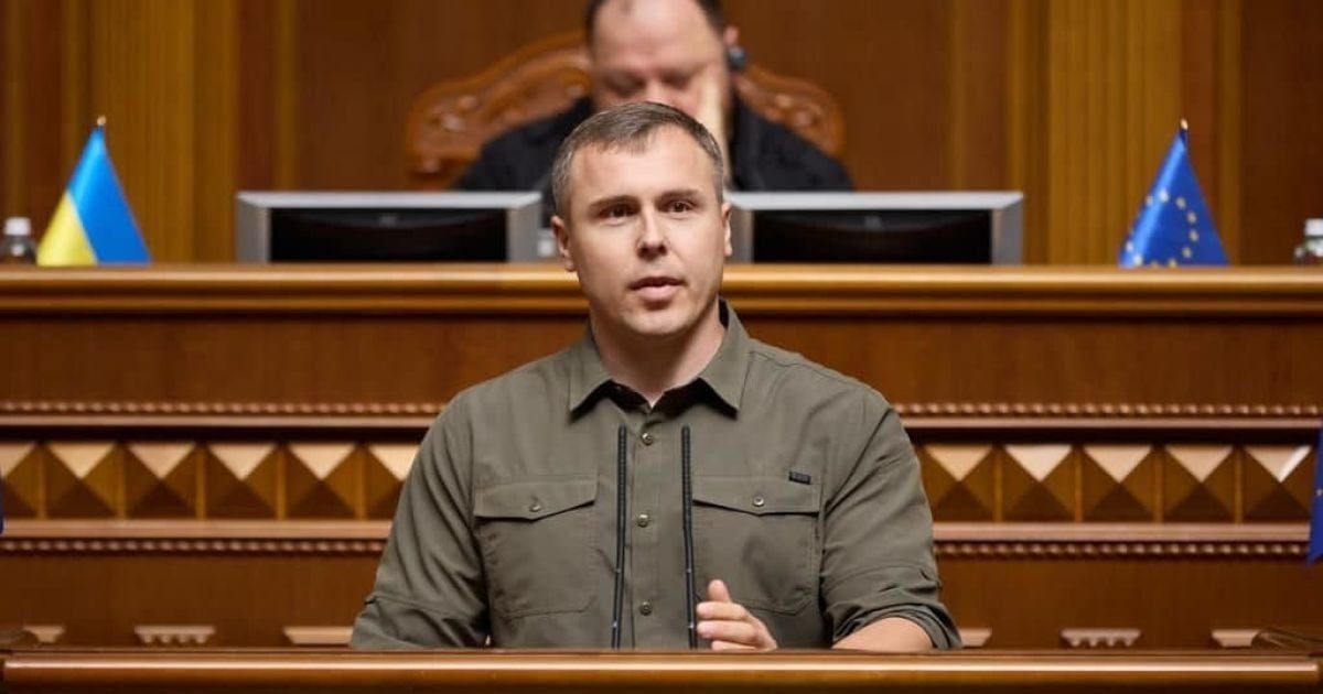 Нардеп заступився за поліцейських, які втекли від стрільця в Києві