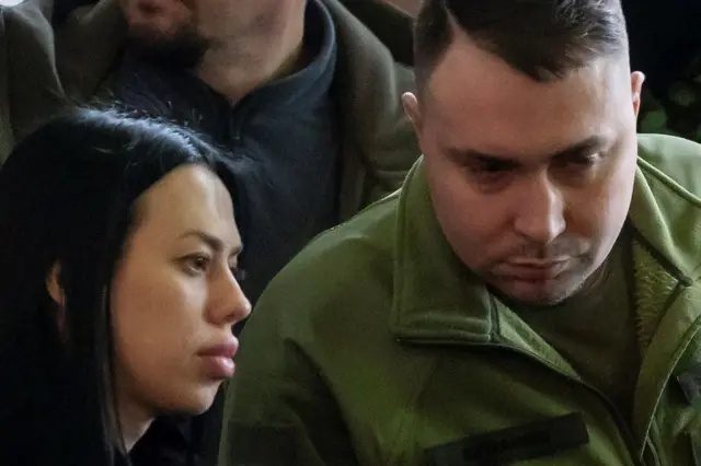 Пришел с весами: как начинался роман Буданова с женой