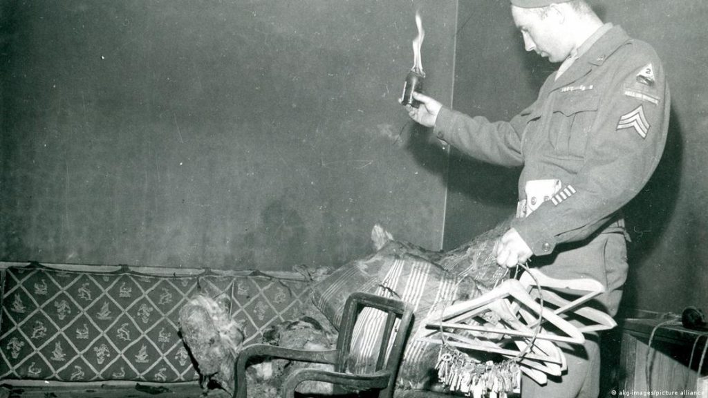 Якими були останні години життя Адольфа Гітлера 4 Якими були останні години життя Адольфа Гітлера