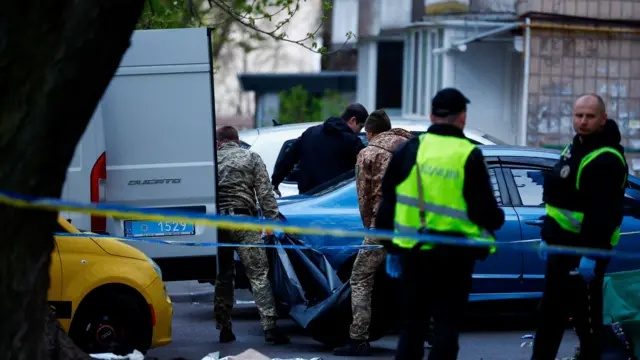 Что всплыло про полицейских, которые убежали во время теракта в Киеве