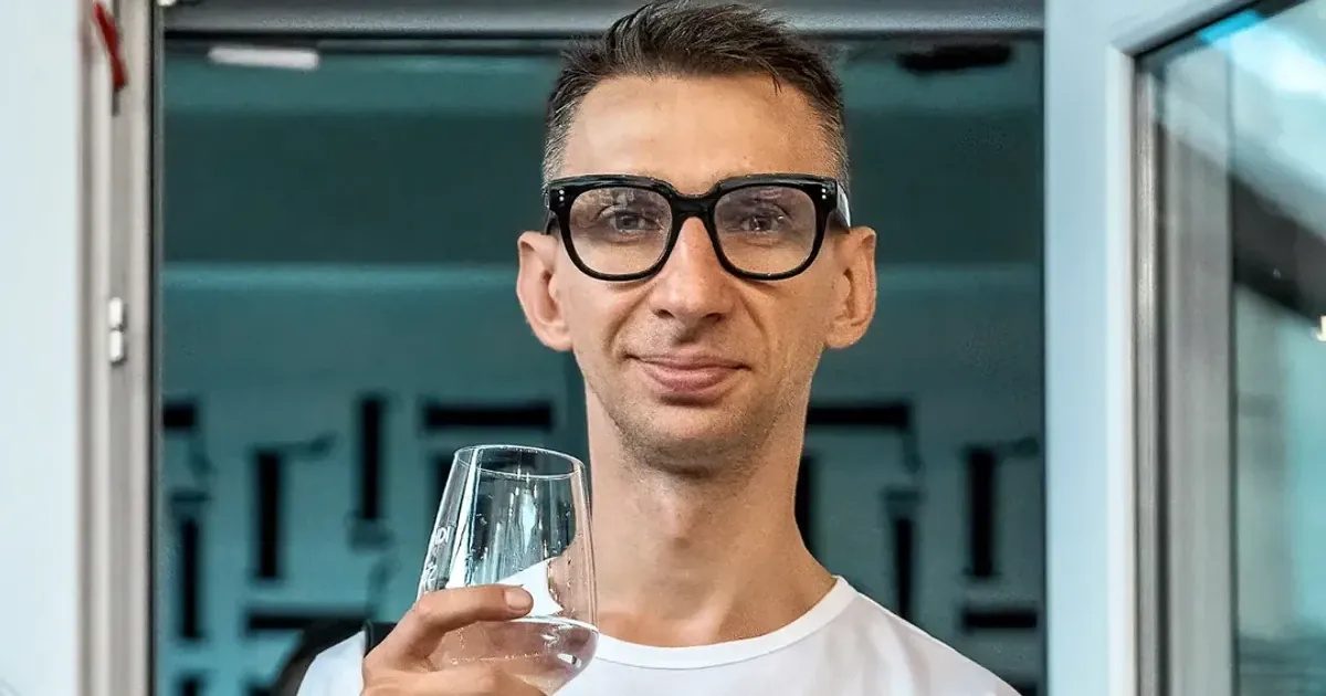 «Случился приступ»: у известного ведущего обнаружили опухоль мозга