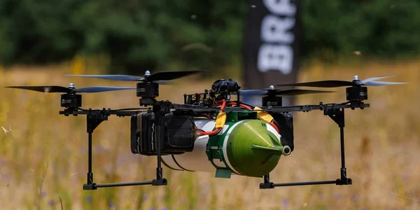 На Чернігівщині школяр знешкодив FPV-дрон росіян, який летів на дітей (відео)