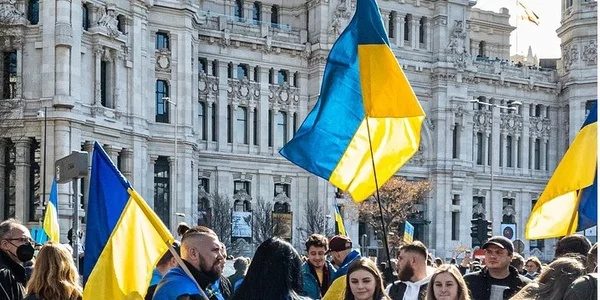 Конец романа: украинцы разочаровались в близком союзнике, – опрос