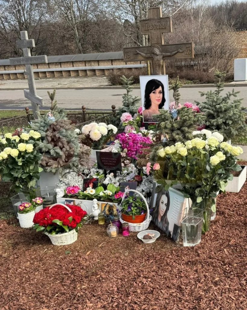 Могила Анастасії Заворотнюк вразила: як виглядає