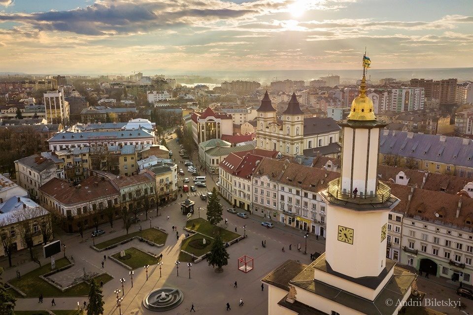 Перенести столицю: Кулеба розповів про план влади на початку війни