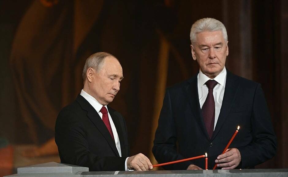 Свеча «крови»: Путин удивил циничным поздравлением на Пасху