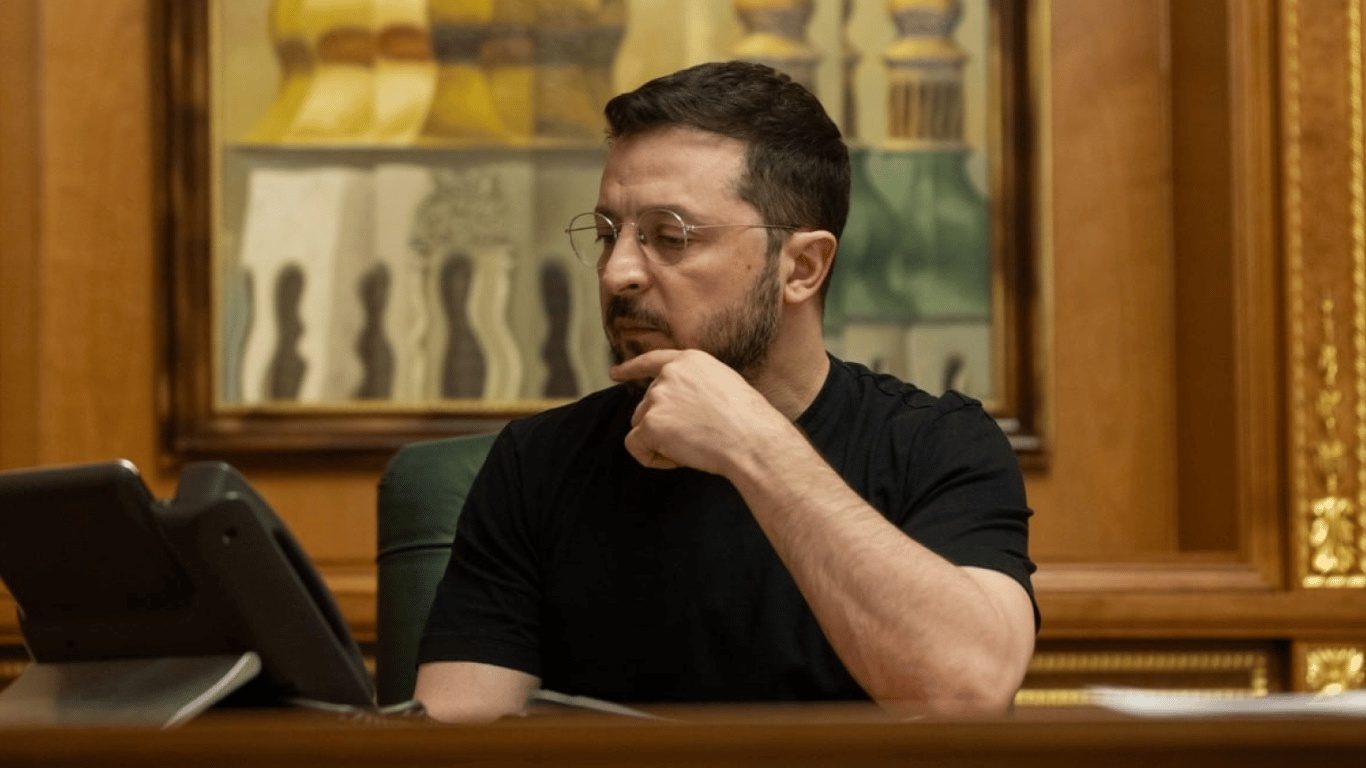 Платить придется всем: Зеленский подписал жесткий закон