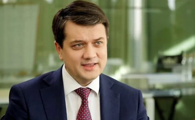 Депортація українців із Європи: реакція Разумкова ➤ Prozoro.net.ua