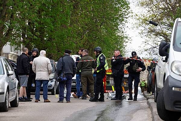 Впечатляющие детали: что рассказала соседка про киевского стрелка