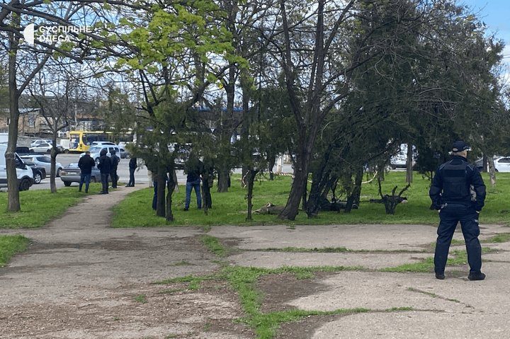 Співробітників ТЦК в Одесі затримували зі стріляниною та погонею (відео) 3 Співробітників ТЦК в Одесі затримували зі стріляниною та погонею (відео)