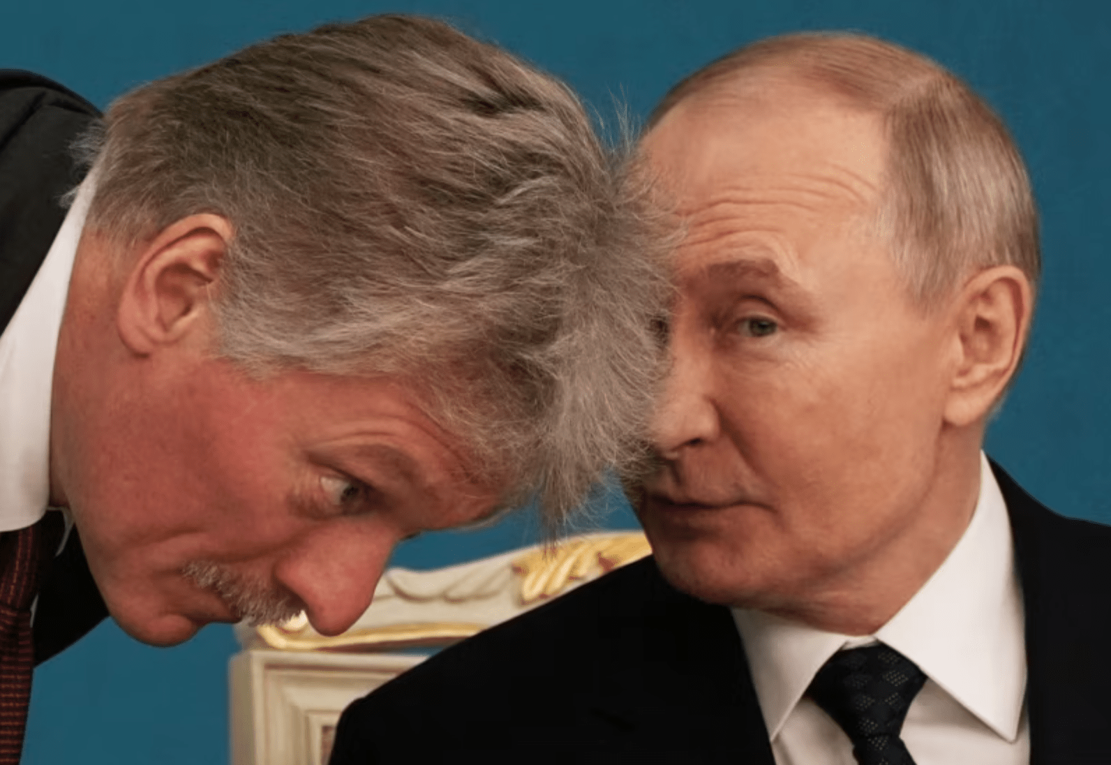 В РФ сорвали маски: Песков выдал тайну Путина