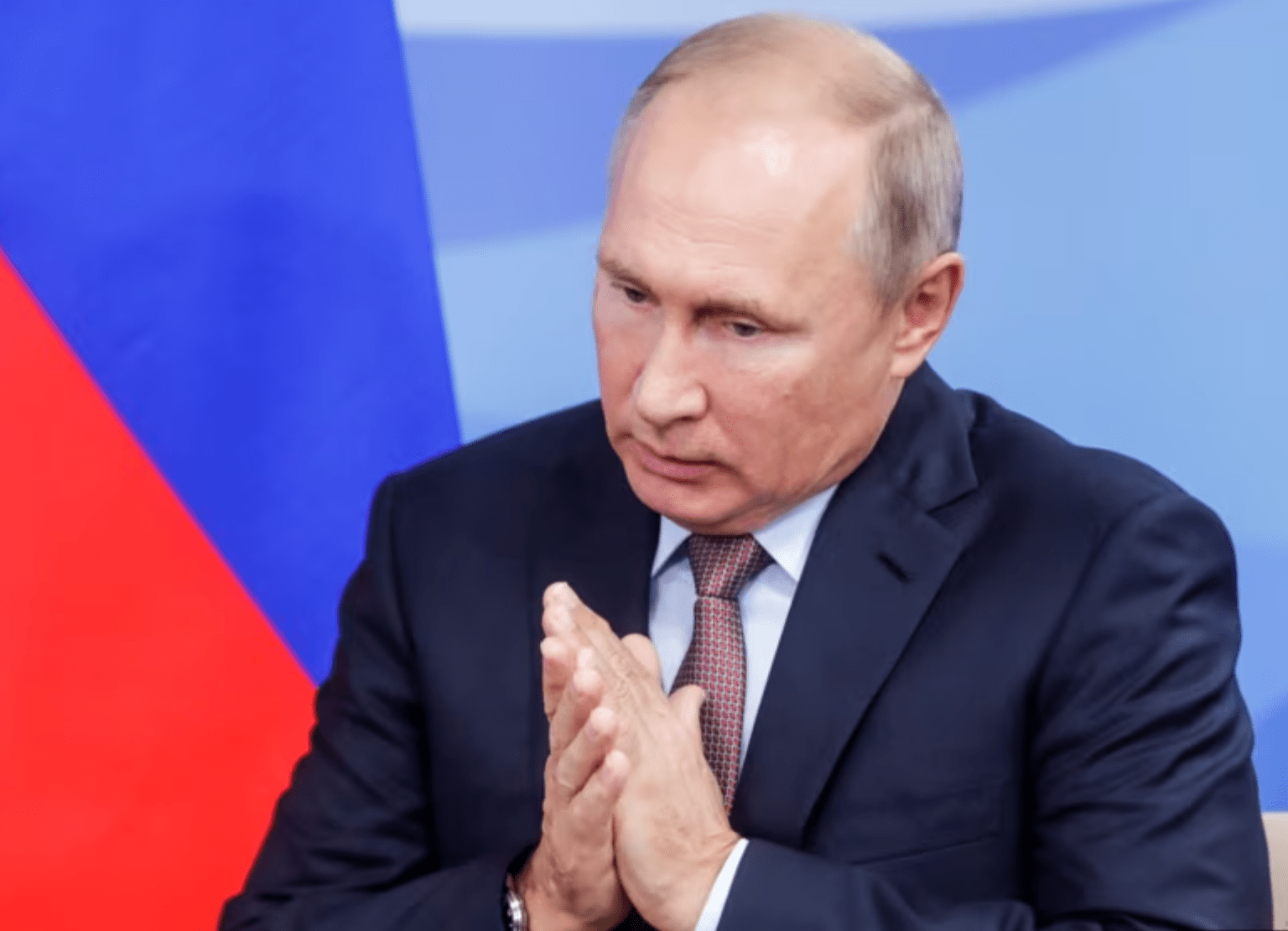 Путин боится бунта и устроил масштабные кадровые чистки