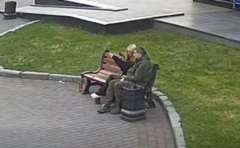 Тир по людям? В Луцке девушка стреляла в автобус с пассажирами (видео) ➤ Prozoro.net.ua