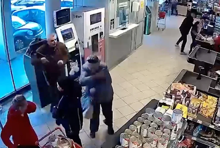Шокувальне відео з телефону стрільця, який влаштував теракт у Києві