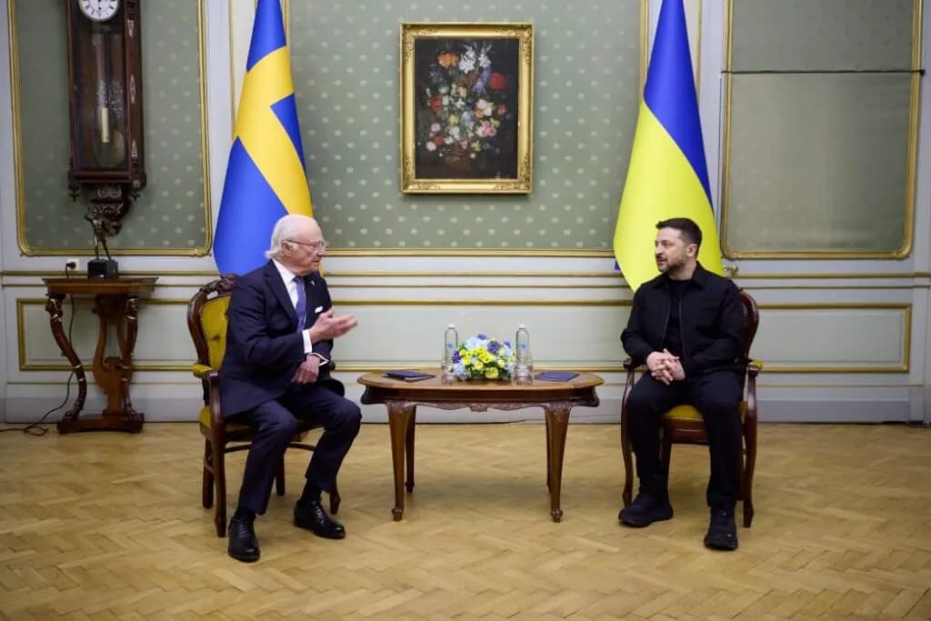 Швеция выделит Украине 4 млрд евро и поможет готовить пилотов для Gripen
