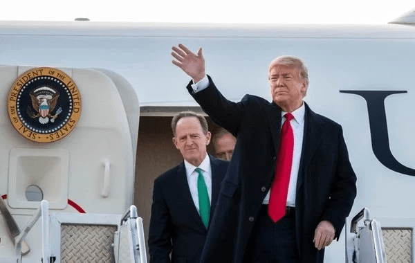 Делегация Трампа выбросила в мусорку все подарки из Китая (фото) ➤ Prozoro.net.ua