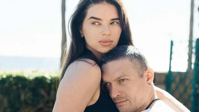“Я його покинула”: дружина Усика відверто розповіла про кризу