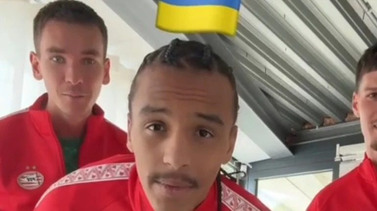 Футболист опозорился на весь мир из-за флага Украины ➤ Prozoro.net.ua