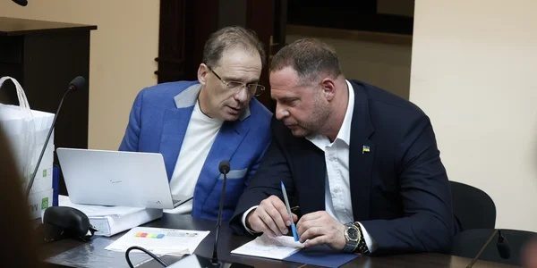 Скандал в суде: перепалка Ермака и Червинского попала на видео
