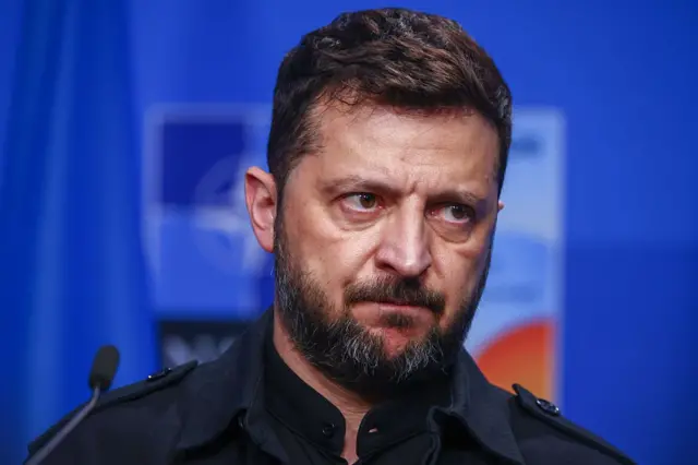 Зеленский предупредил: украинские дроны могут появиться на параде в Москве