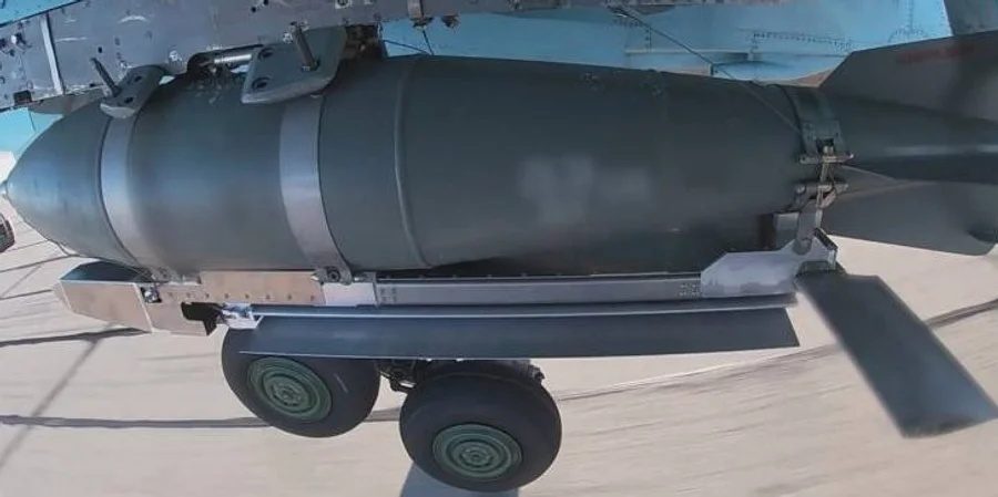 Российский истребитель уронил бомбу под Белгородом: последствия