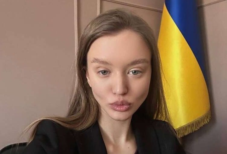 Скандал навколо “20-річної” чиновниці МОЗ набирає обертів ➤ Prozoro.net.ua