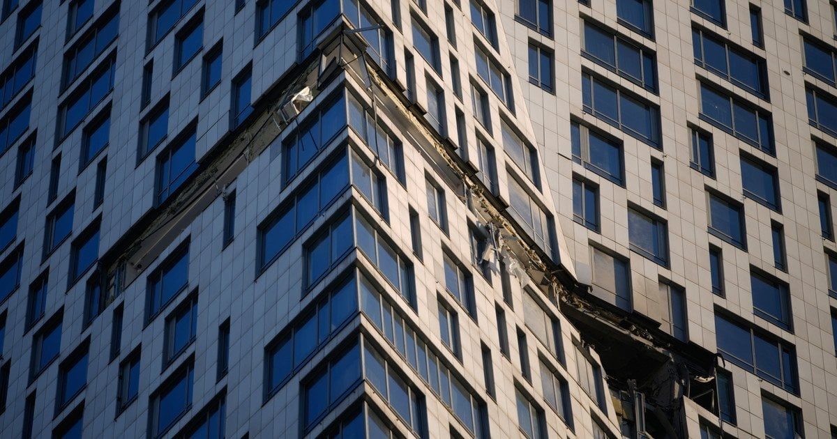 Дрони атакували Москву: вибухи за кілька кілометрів від Кремля