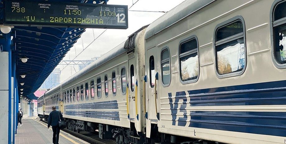 Аварія з потягом та краном на Львівщині: кількість жертв зросла