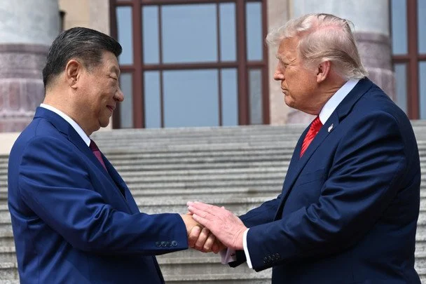 Зустріч Трампа та Сі почалася не за планом: що сталося на очах у камер