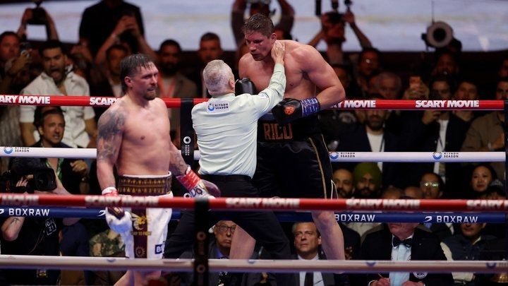 Рефері бою Усик – Верховен зробив відверте зізнання